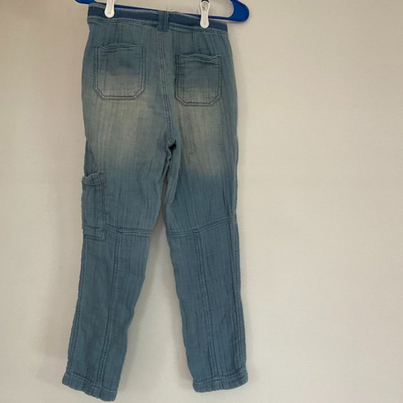 Universal Thread rippled high waist jeans with cargo pocket - Picture 2 of 4